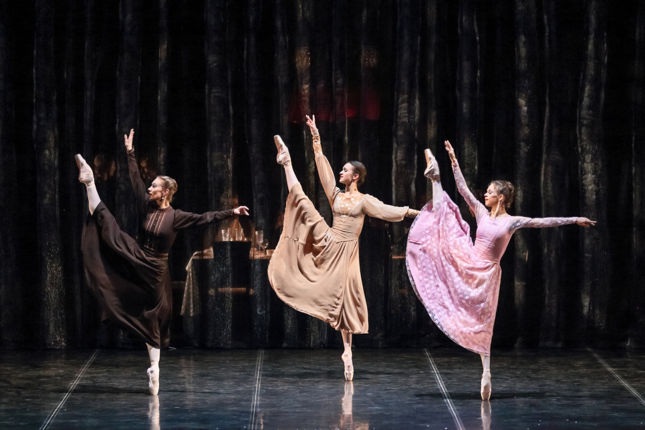 полина булдакова балерина. зимние грезы балет пермь. балет айседора макмиллан. балет зимние грезы в пермском театре. балет зимние грезы в пермском театре.