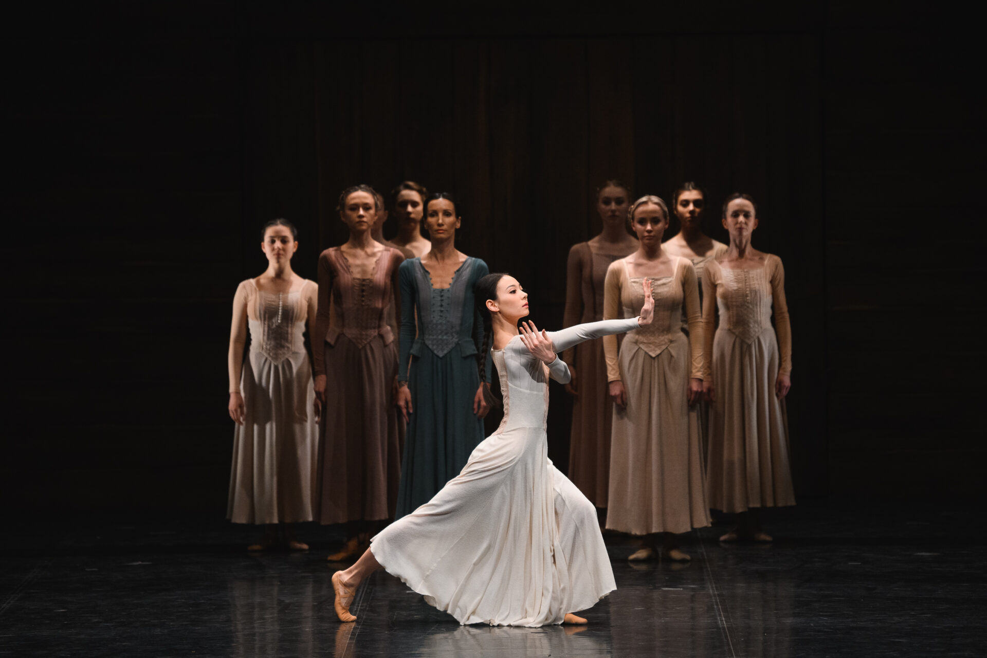 Свадебка. The Second Detail