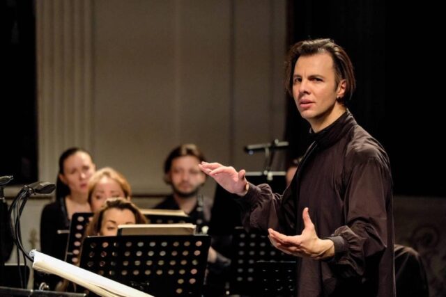 Концерт оркестра musicAeterna. Дирижер — Теодор Курентзис