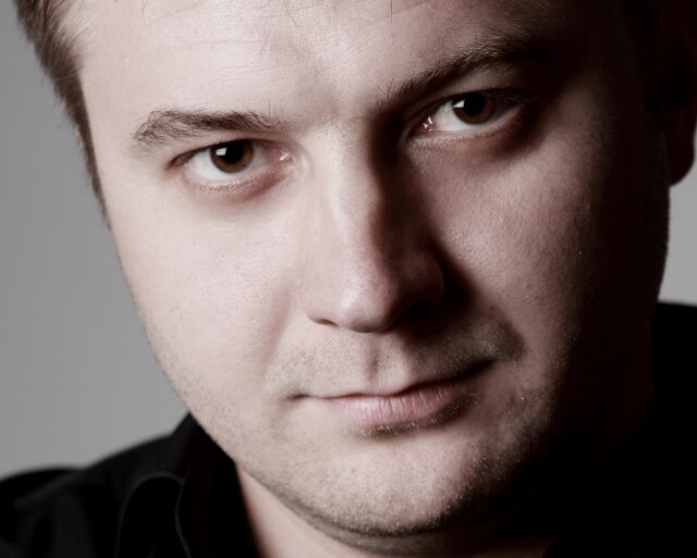 Владимир Ткаченко: «Я никогда не ограничиваю себя в выборе репертуара»
