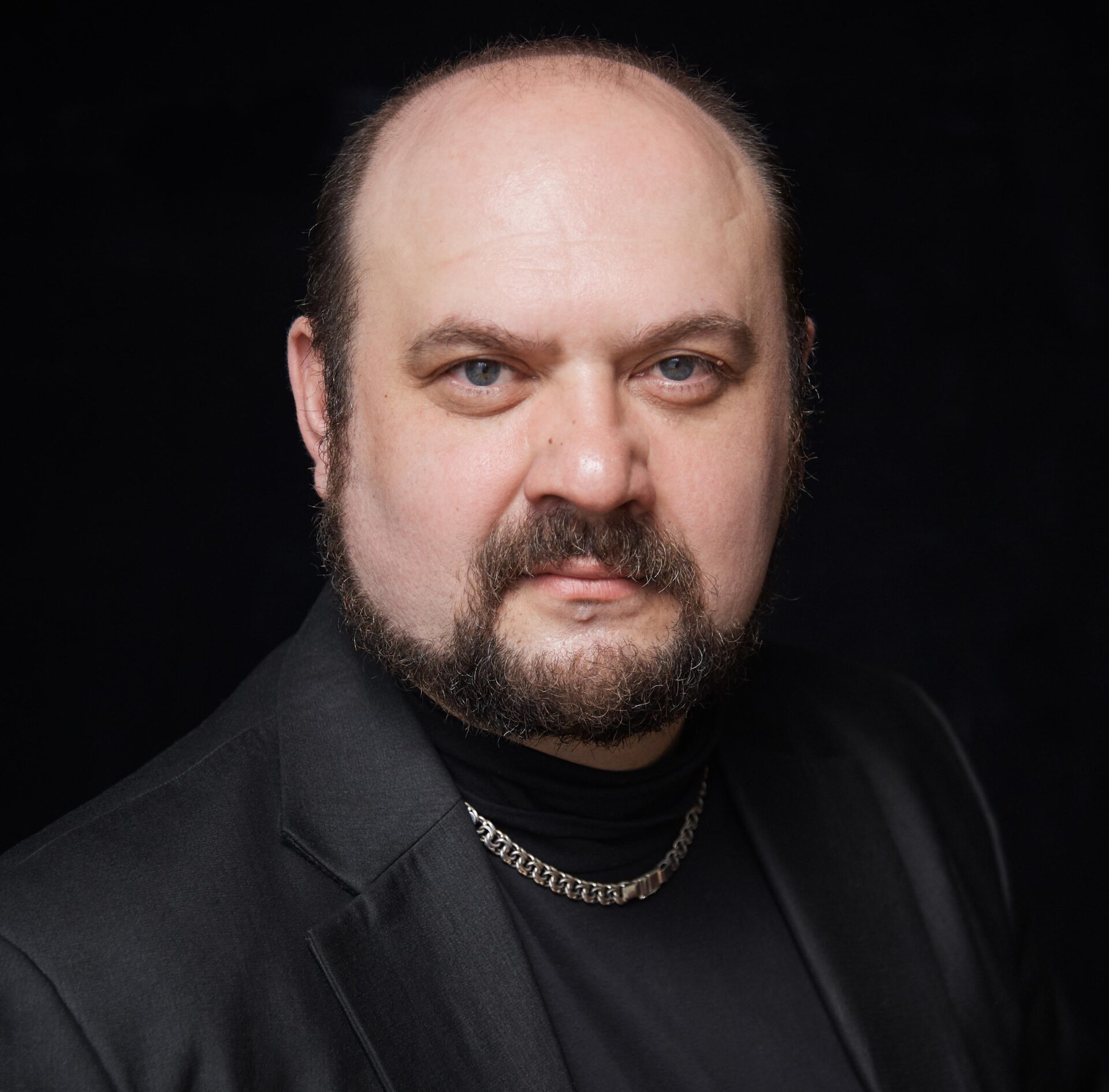 Евгений Икатов