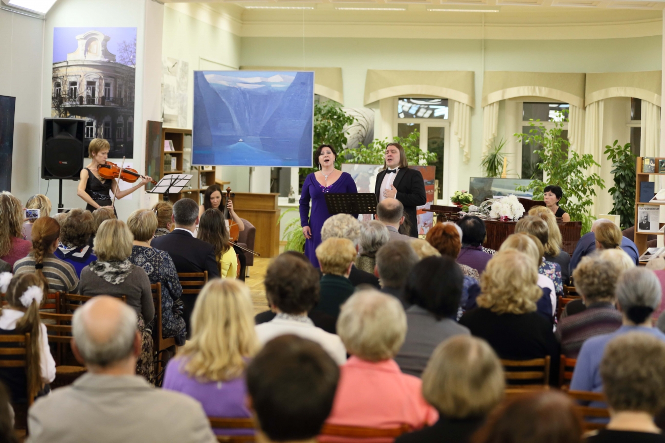 Гастроли оперной труппы