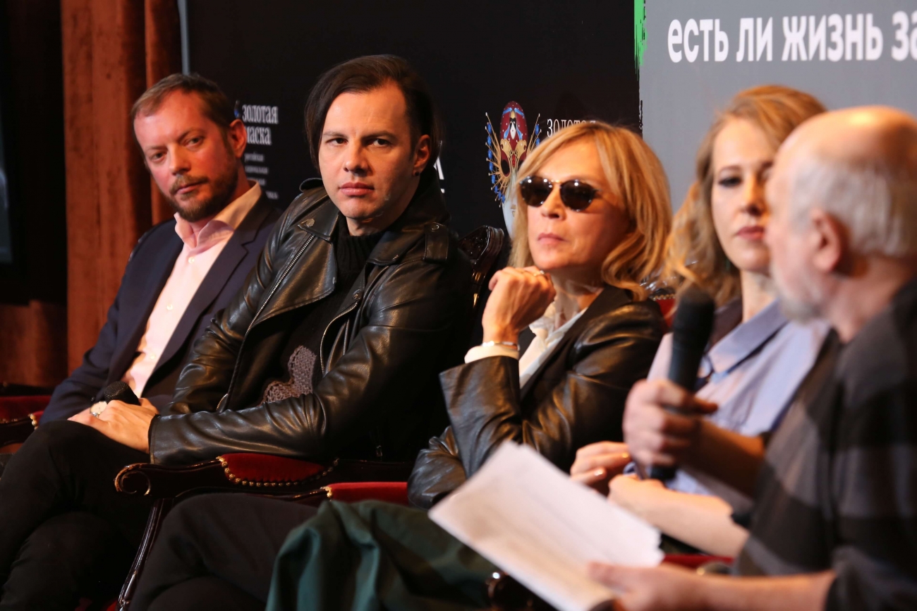 Марк де Мони, Теодор Курентзис