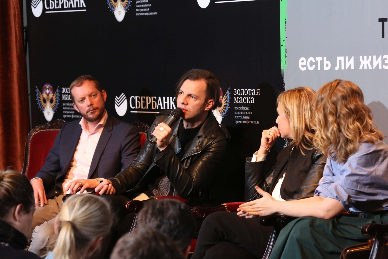 Марк де Мони, Теодор Курентзис