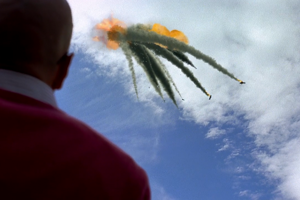 2x13_Wayfarer_crash.png 2x13_Wayfarer_crash.png