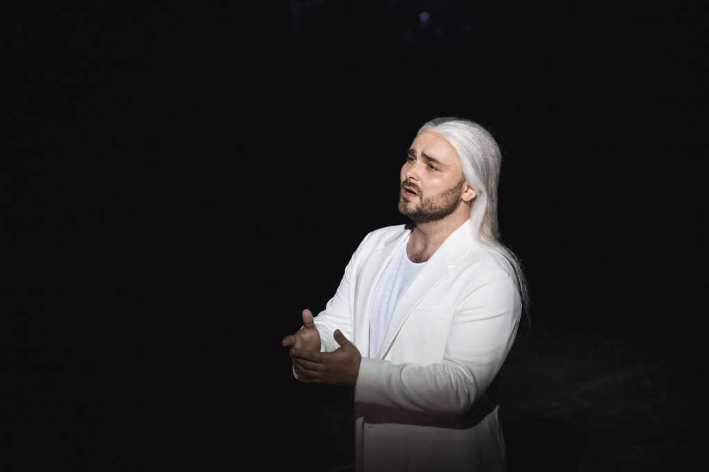 Andrey Chuntomov_2590-2.jpg