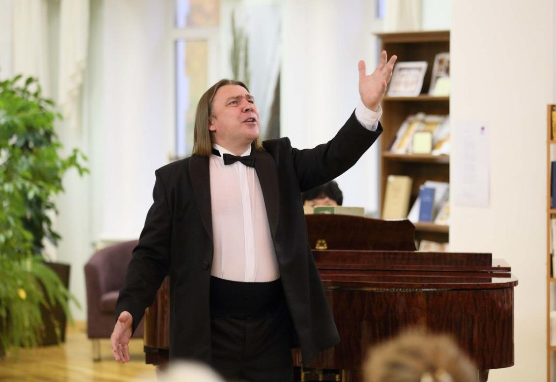 Гастроли солистов оперы