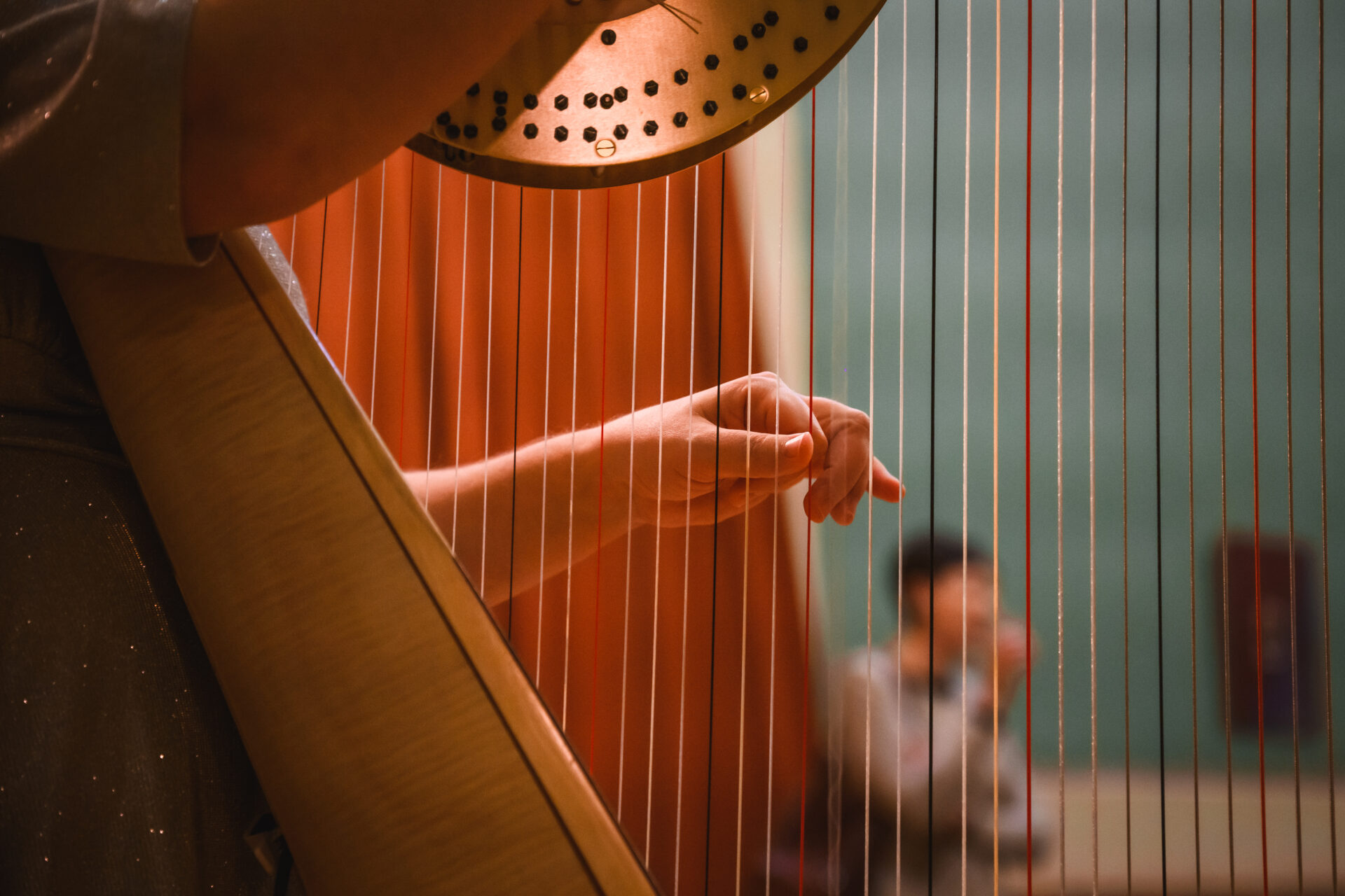 Назавтра вновь я солнцу улыбнусь