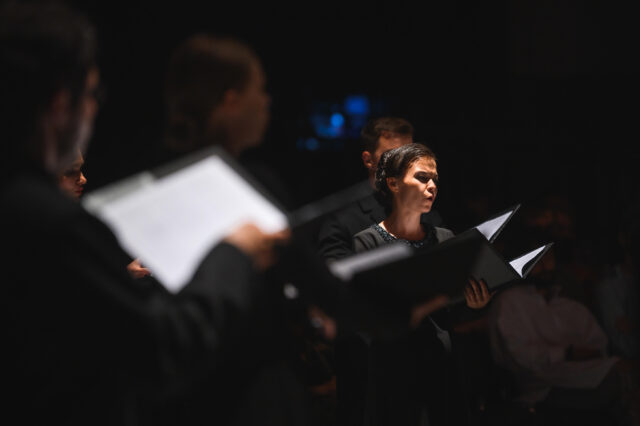 Любовь и удивление на рассвете: хор Parma Voices на Дягилевском фестивале