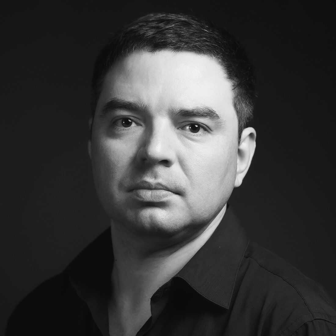 Роман Аванесов