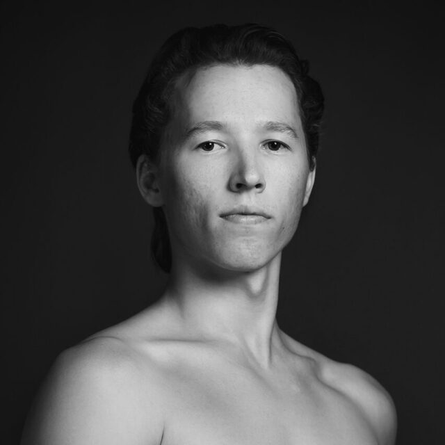 Сергей Угрюмов